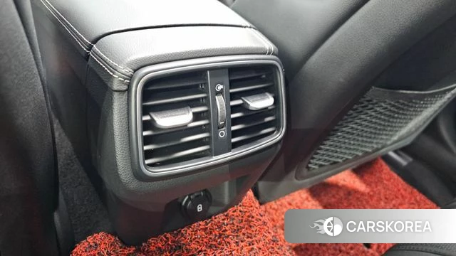 Genesis G70 id 4232988 из Кореи 24