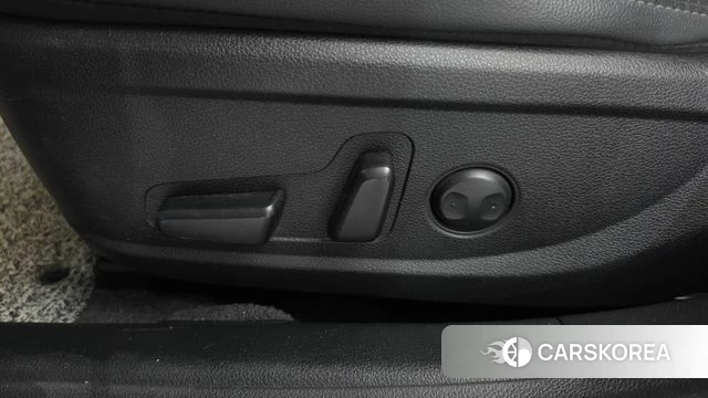 Hyundai The New Grandeur IG id 4779708 из Кореи 24