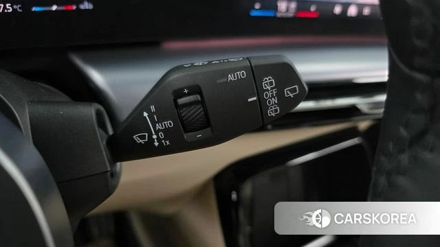 BMW X1 (U11) id 4847428 из Кореи 24