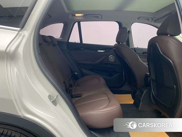 BMW X1 id 4298117 из Китая 24