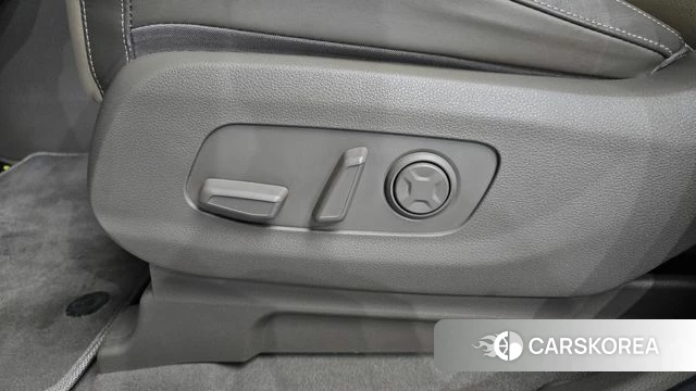 Kia Carnival 4th generation id 4899845 из Кореи 24