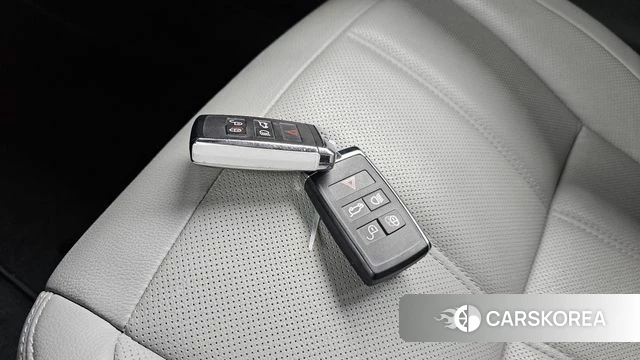 Land Rover Range Rover Evoque 2nd Generation id 4185730 из Кореи 24