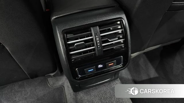 Volkswagen Passat GT (B8) id 4397704 из Кореи 24
