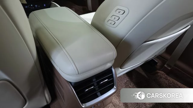 Hyundai Grandeur (GN7) id 4281515 из Кореи 24
