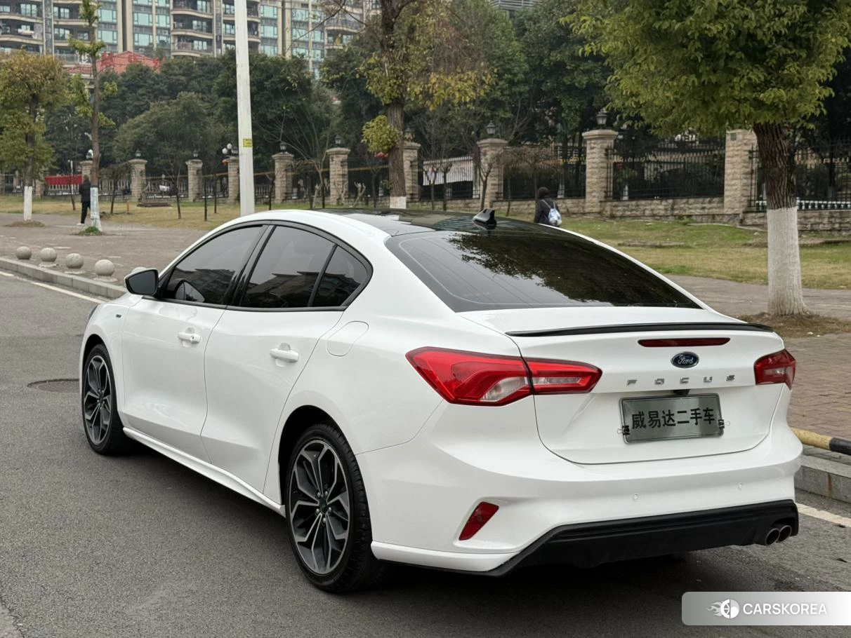 Ford Fox id 4421160 из Китая 24