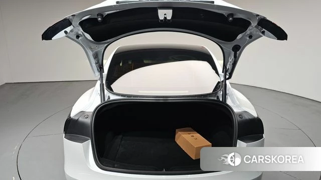 Tesla Model 3 id 4634934 из Кореи 24