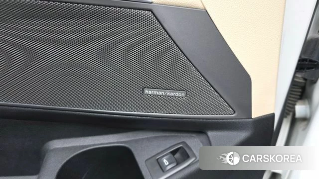 BMW 3 Series (G20) id 4573875 из Кореи 24