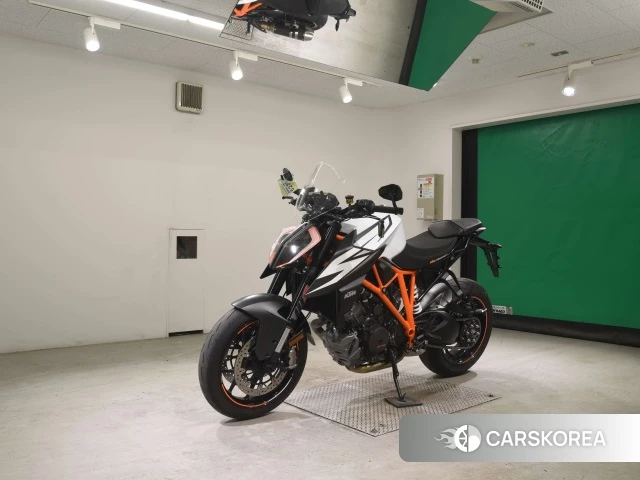 KTM 1290 SUPER DUKE R id 3939654 из Японии 24