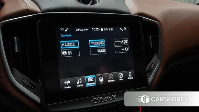 Maserati Ghibli id 4750983 из Кореи 24