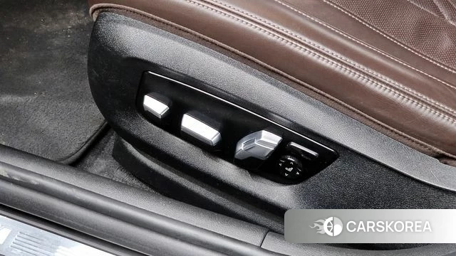 BMW 5 Series (G30) id 4435788 из Кореи 24