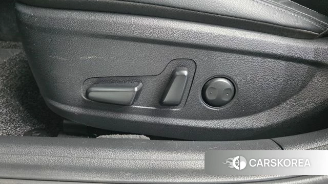 Hyundai The New Grandeur IG id 4361832 из Кореи 24