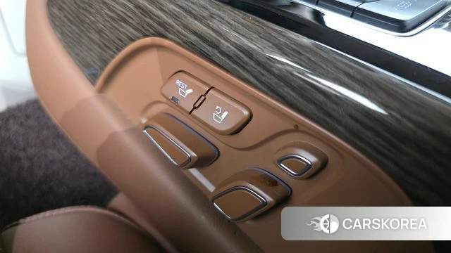 Genesis G90 id 4482105 из Кореи 24