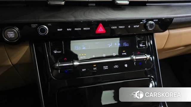 Kia Carnival 4th generation id 4613049 из Кореи 24