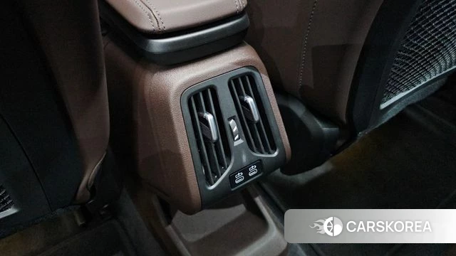 BMW iX1 (U11) id 4201077 из Кореи 24