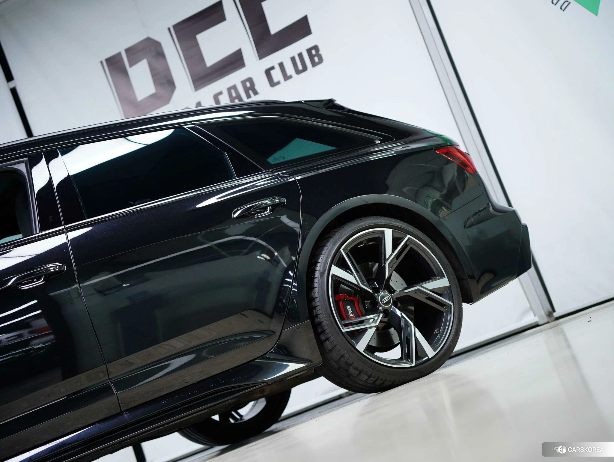 Audi RS 6 id 4499186 из Китая 24