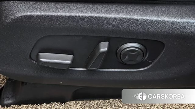 Kia Carnival 4th generation id 4854290 из Кореи 24