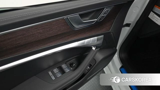 Audi A7 (4K) id 4585819 из Кореи 24