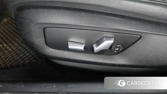 BMW 5 Series (G30) id 4620003 из Кореи 24