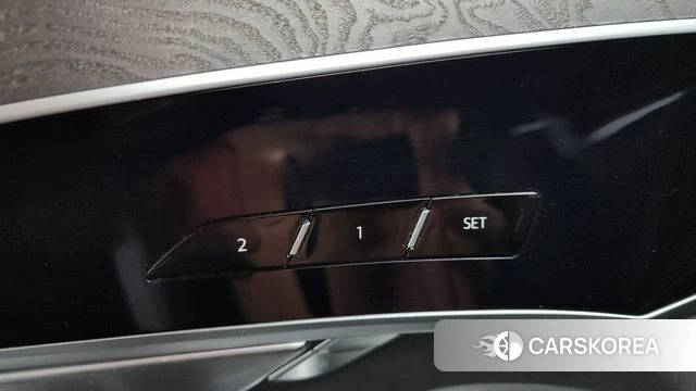 Audi A8 (D5) id 4591510 из Кореи 24