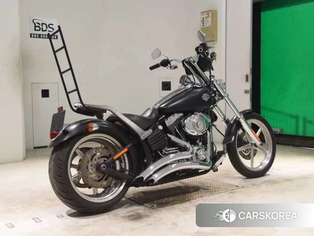 Проданный Harley-Davidson Rocker C FXCWC1580 id 4199277 из Японии, фото 24