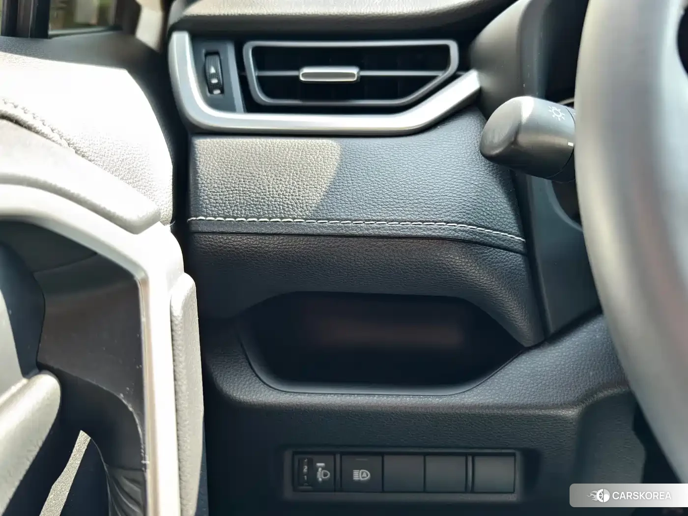 Toyota Wildlander id 4628214 из Китая 24