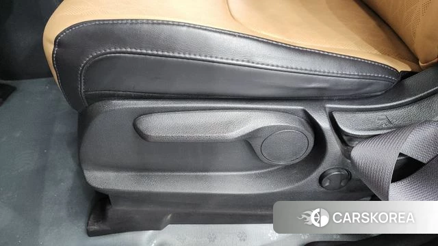 Kia Carnival 4th generation id 4542378 из Кореи 24