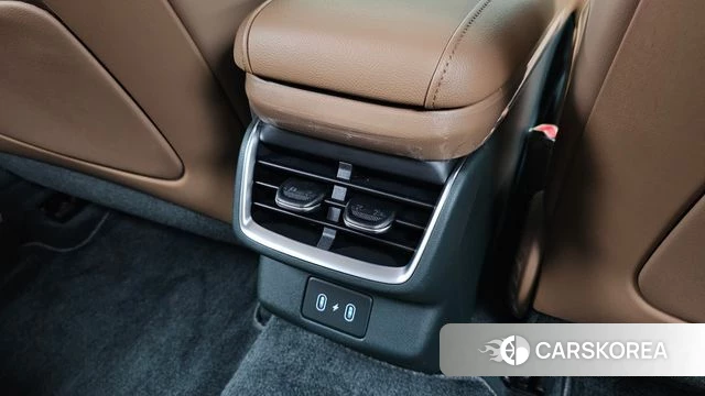 Hyundai Grandeur (GN7) id 4617406 из Кореи 24