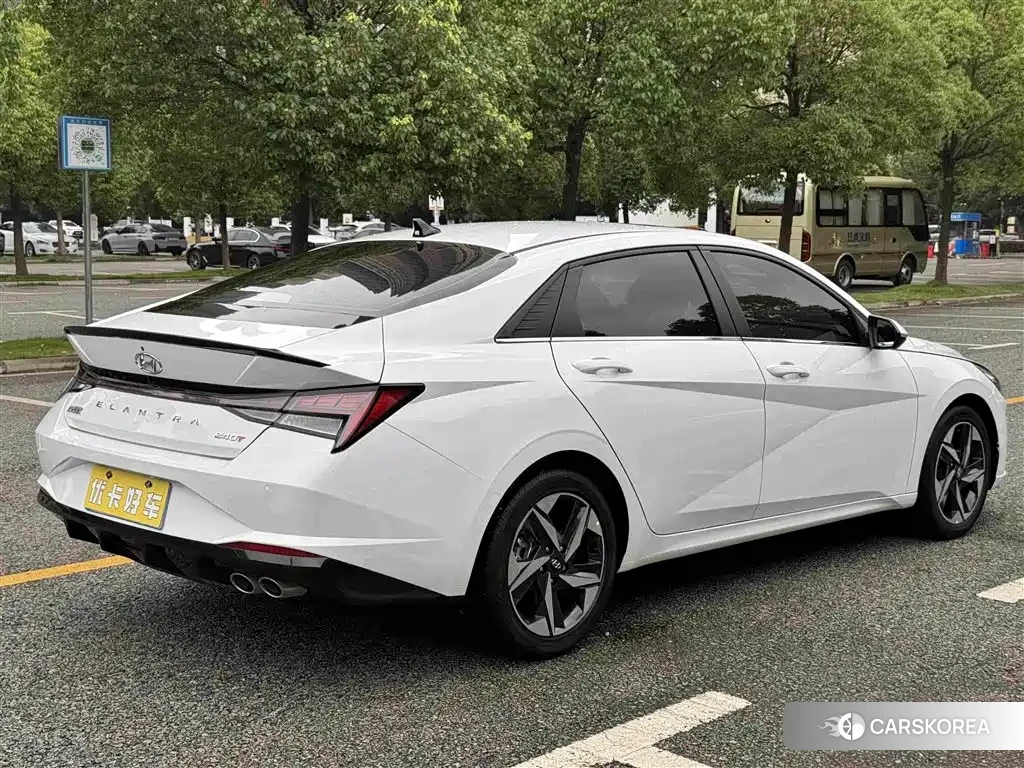 Hyundai Elantra id 4553735 из Китая 24