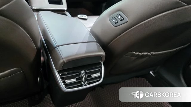 Hyundai The New Grandeur IG Hybrid id 4225189 из Кореи 24