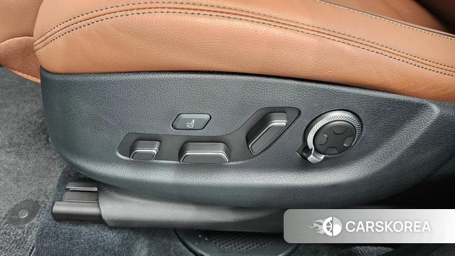 Genesis GV70 id 4421381 из Кореи 24