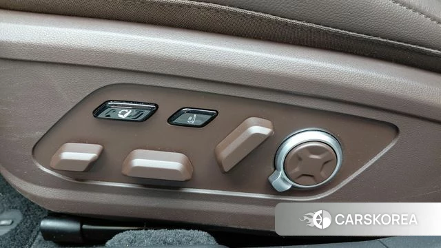 Hyundai Grandeur (GN7) id 4280336 из Кореи 24