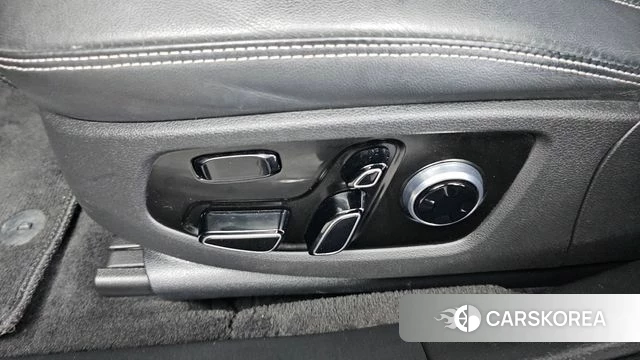 Genesis G90 id 4384537 из Кореи 24