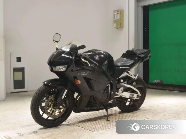 Honda CBR600RR id 3947003 из Японии 24