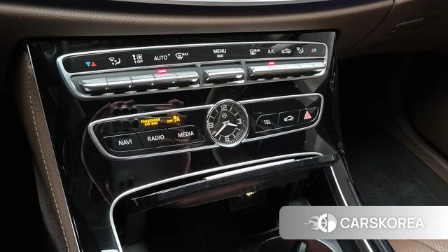 Mercedes-Benz E-Class W213 id 4232362 из Кореи 24