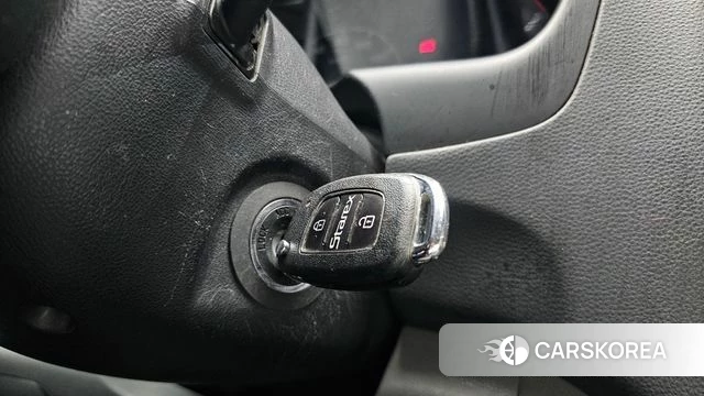 Hyundai The New Grand Starex id 4508508 из Кореи 24