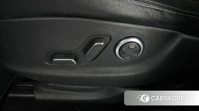 Genesis GV70 id 4383682 из Кореи 24