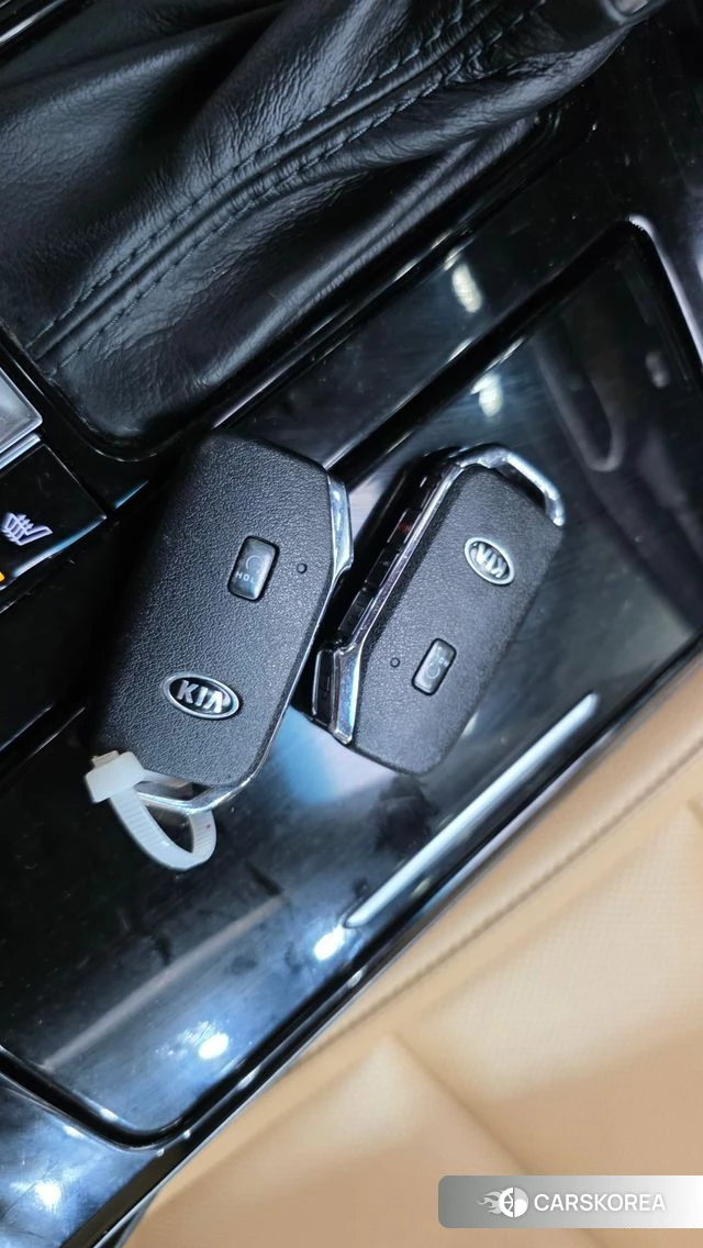 Kia K7 Premier id 4750795 из Кореи 24