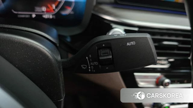 BMW 5 Series (G30) id 4489994 из Кореи 24