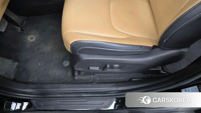 Kia Carnival 4th generation id 4894748 из Кореи 24