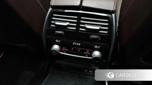 BMW 5 Series (G30) id 4594869 из Кореи 24