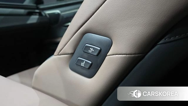 Lexus ES300h 7th generation id 4578563 из Кореи 24