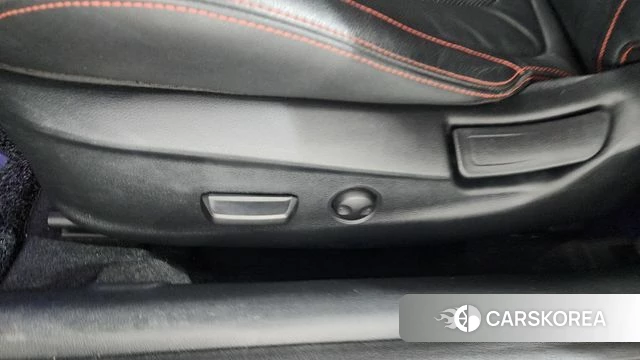 Hyundai Veloster (JS) id 4203852 из Кореи 24