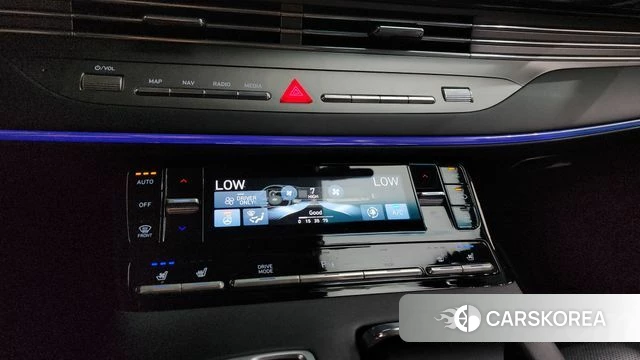 Hyundai The New Grandeur IG Hybrid id 4396286 из Кореи 24
