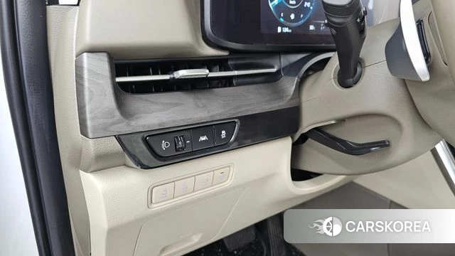 Kia Carnival 4th generation id 4675471 из Кореи 24