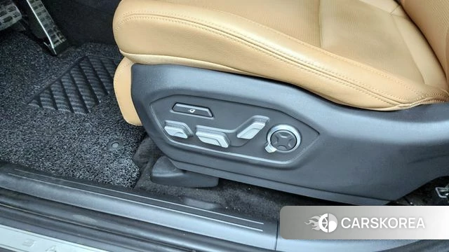 Hyundai Santa Fe (MX5) id 4388232 из Кореи 24