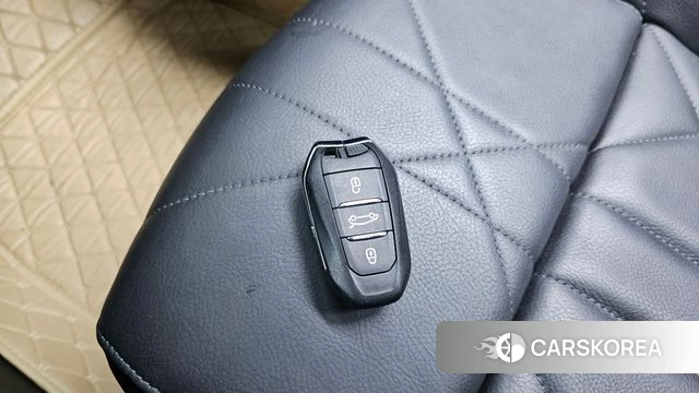Citroen / DS DS7 Crossback id 4662793 из Кореи 24