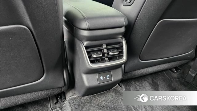 Hyundai Grandeur Hybrid (GN7) id 4618375 из Кореи 24