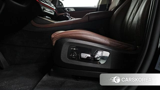 BMW X7 (G07) id 4609449 из Кореи 24