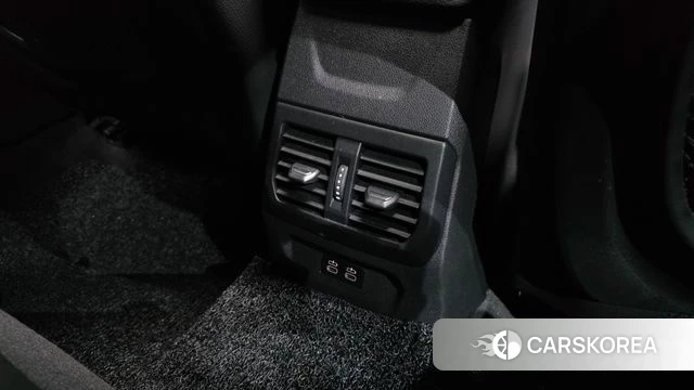 BMW 1 Series (F40) id 4773871 из Кореи 24