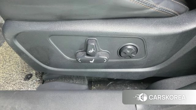 Ssangyong Beautiful Korando id 4727591 из Кореи 24